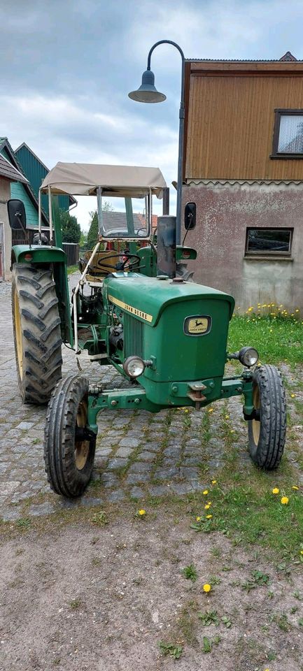 Traktor John Deere 1020 in Thale-Allrode