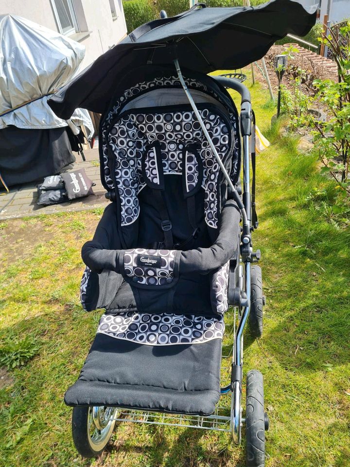 Emmaljunga Kinderwagen inkl. reichhaltigen Zubehör in Potsdam