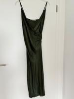 Zara Satin Kleid olivgrün S Nordrhein-Westfalen - Viersen Vorschau