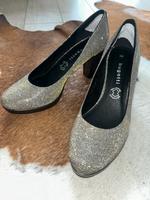 Plateau Pumps Bugatti Glitzer- Silber/ Gold, Gr. 39 wie neu Niedersachsen - Winsen (Aller) Vorschau
