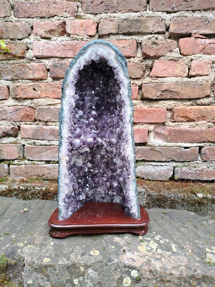 Druse Amethyst Groß in Eppstein