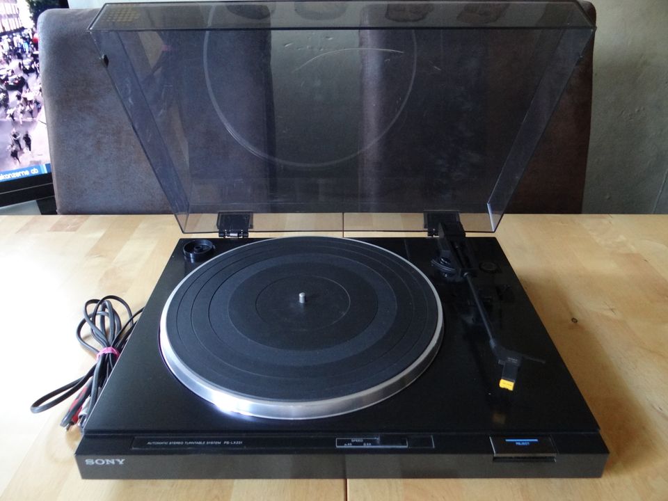 Sony Plattenspieler Automatic Stereo Turntable System PS-LX231 in Berlin