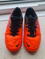 Nike elastico Schuhe Fußballschuhe fussball Sport 32 top neon Nordrhein-Westfalen - Lübbecke  Vorschau