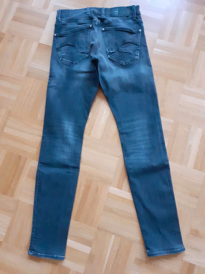 g-star-raw Jeans Herren, revend skinny, Gr. 28/32 schwarz in Chemnitz