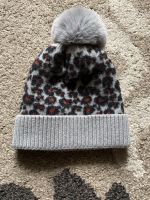 Leoparden Mütze mit Bommel grau braun 100% Acryl Hessen - Geisenheim Vorschau