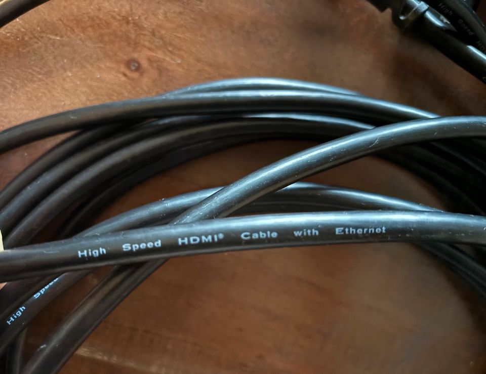20m HDMI Kabel 2x10m mit Verbindungsstück wie neu in Ludwigsfelde