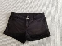 Schwarze Jeans Shorts in der Größe von 158 cm (S) Nordrhein-Westfalen - Unna Vorschau
