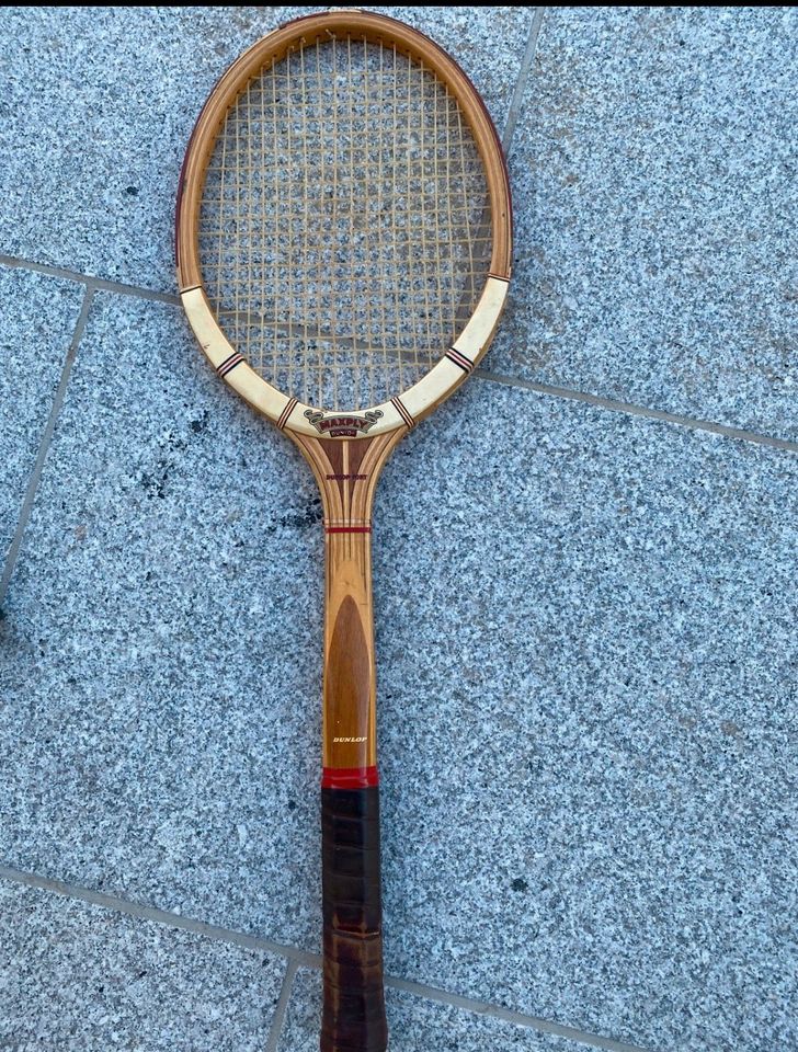 Dunlop Tennisschläger-Set mit Original-Koffer für Sammler in Metten