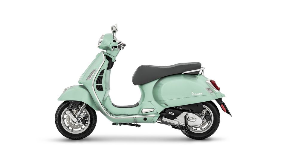 Vespa GTS 125 iGET Sonderpreis RST Neues Modell Euro 5 mit 14PS in Simbach