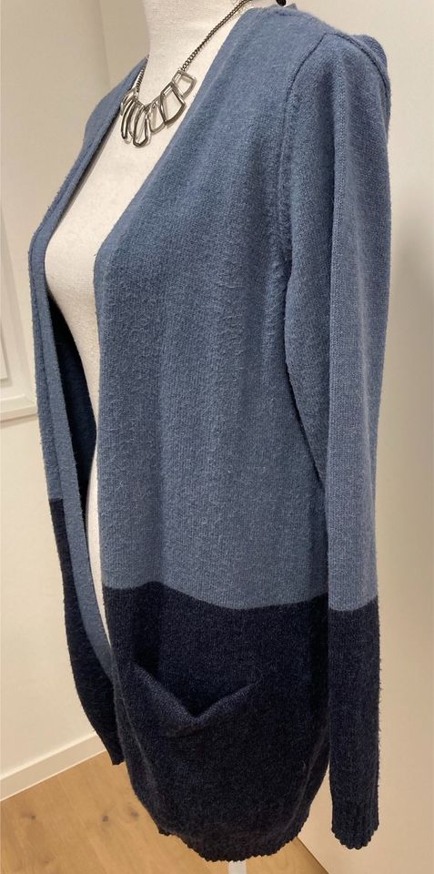 Vila, Cardigan/Strickjacke, dunkelblau/hellblau, Gr. XS/34 in Wörth a. Main