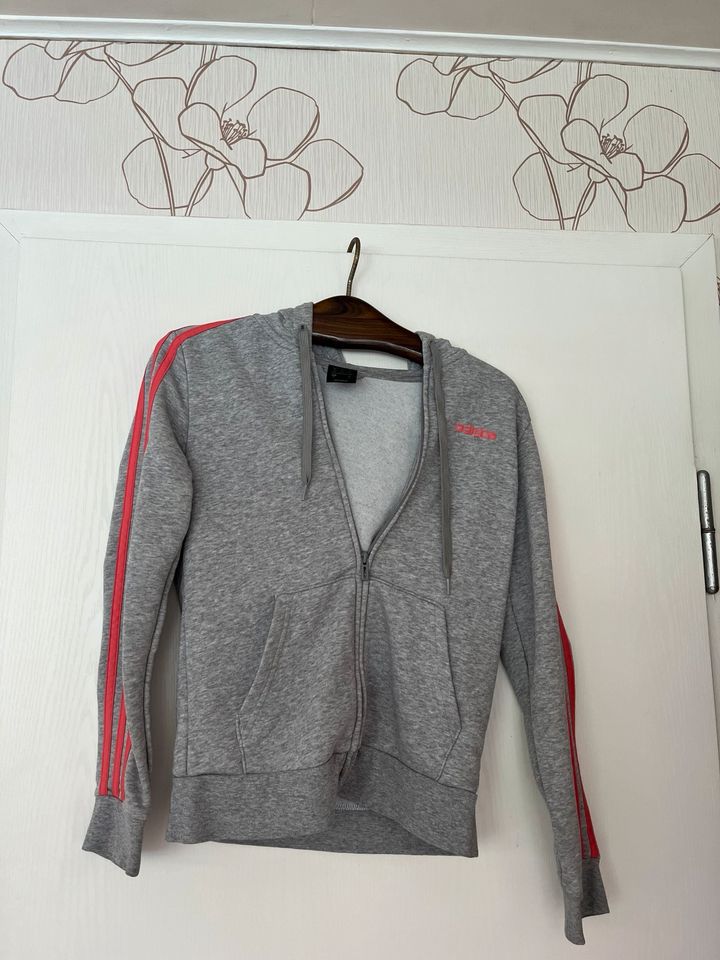 Adidas Jacke Grau Damen in Duisburg