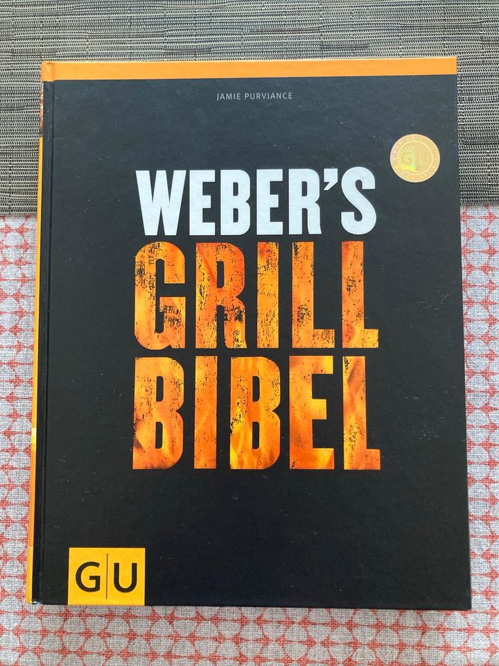 Weber‘s Grillbibel zu verkaufen in Bad Vilbel