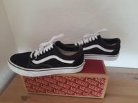 NEUwertig Vans Old Skool Gr. 40 Black White schwarz weiß Bayern - Bayreuth Vorschau