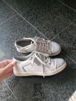 Tom Tailor Sneaker Turnschuh Halbschuh Silber Glitzer Gr. 33 Bayern - Klingenberg am Main Vorschau