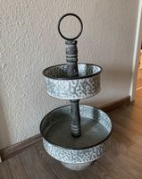 Etagere Shabby. Metall. Höhe 70cm Niedersachsen - Varel Vorschau