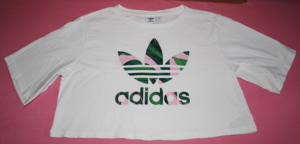 bauchfreies Top / Sporttop / Shirt ~ ADIDAS ~ Gr. S / 36 in Hürth