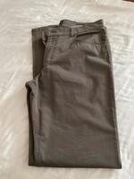 Brax Hose Cooper regular Gr. 35 Länge 34 khaki, Neu 145 Euro Bayern - Poing Vorschau