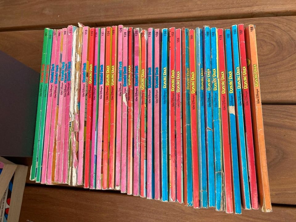 Walt Disney Donald Duck Comic Sammlung, 178 Bände in Hückelhoven