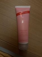 Mary Kay Sparkling Cherry Body Lotion neu Altona - Hamburg Sternschanze Vorschau