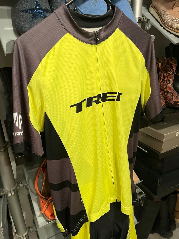 Trek Bontager Trikot Hose Rennrad XL in Paderborn