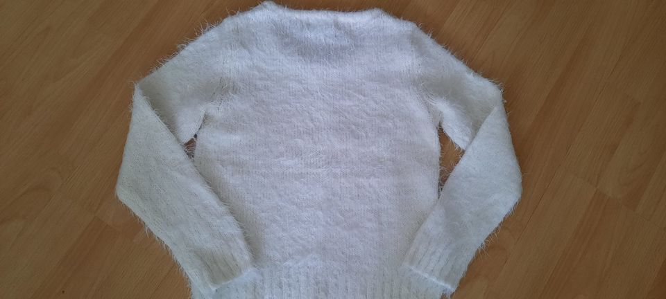 Mädchen Pullover Gr.134/140 in Köln