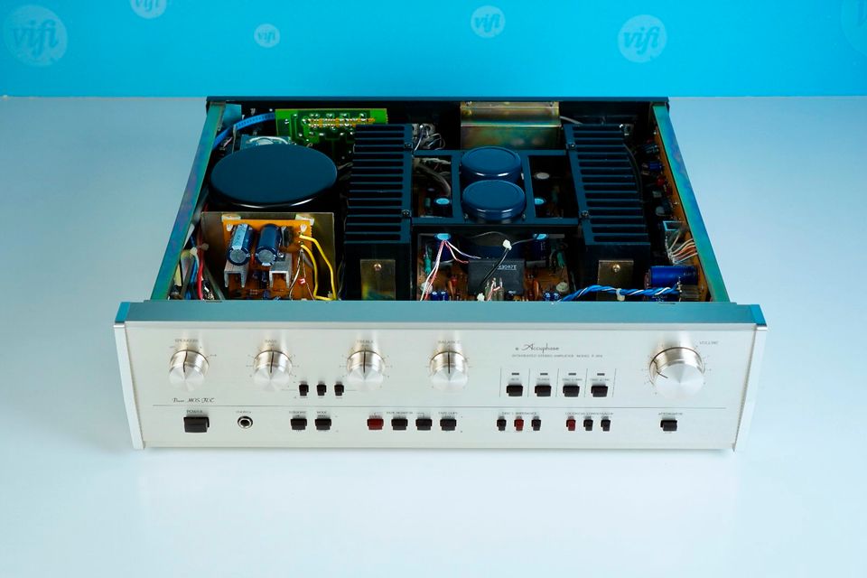 Accuphase E-204 – wunderbarer Vollverstärker, mit Garantie in Berlin