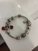 Pandora Armband mit 12 Charmes 925 Silber Zirkonia Nordrhein-Westfalen - Solingen Vorschau