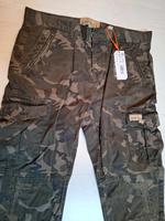 NEU!SUPERDRY CARGO HOSE PANT CAMOUFLAGE GR 40 Schleswig-Holstein - Kropp Vorschau