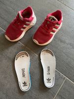 Adidas Schuhe Turnschuhe Sneaker Gr. 23,5 Niedersachsen - Geeste Vorschau