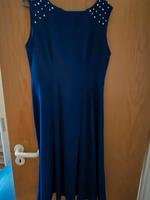 Kleid mit Perlen Baden-Württemberg - Ilshofen Vorschau