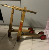 2 Tretroller Roller Holz alt DDR Kreis Pinneberg - Elmshorn Vorschau