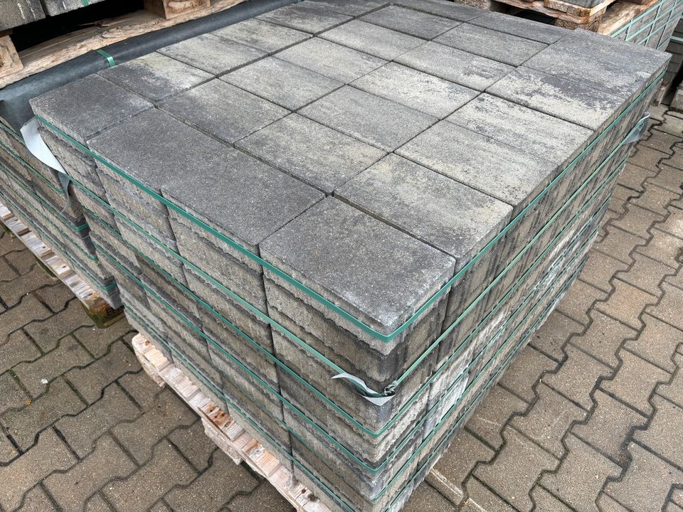 Beton Pflaster 16x24x6 cm Anthrazit-Grau Nct. Sonderposten in Beilrode