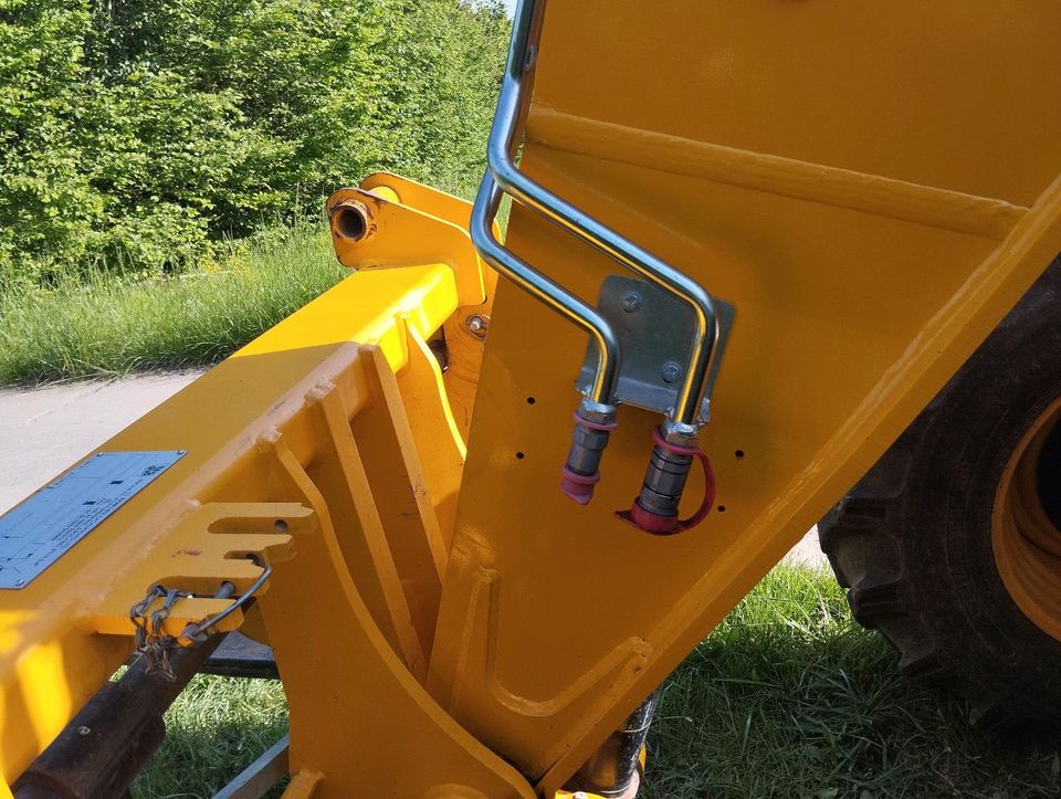 JCB Teleskoplader 535-95 Top Zustand in Giebelstadt