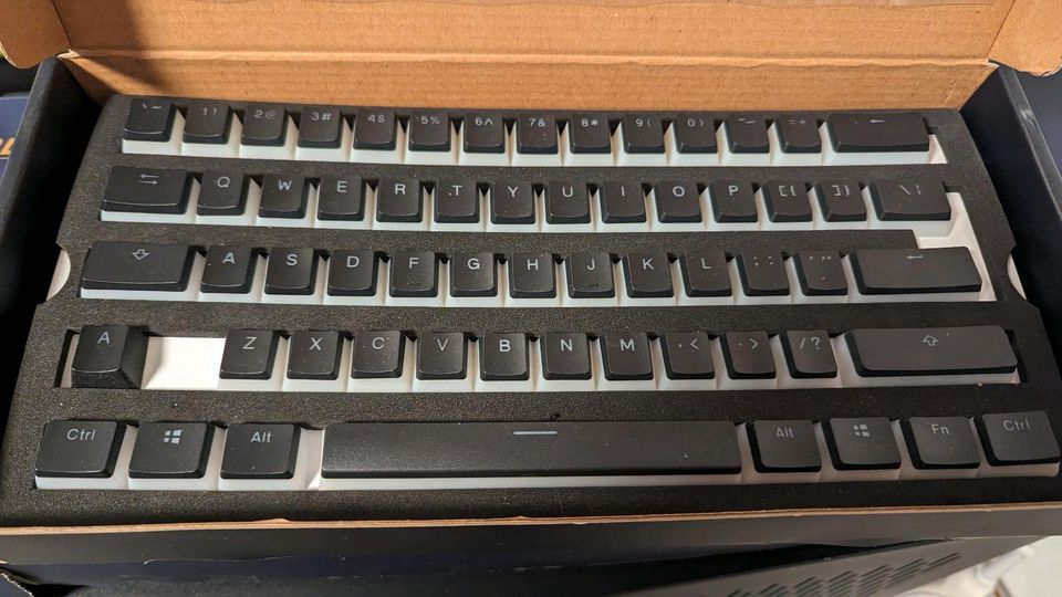 Ducky Shine 7 Gunmetal Gaming Tastatur Cherry MX Brown in Wolfenbüttel