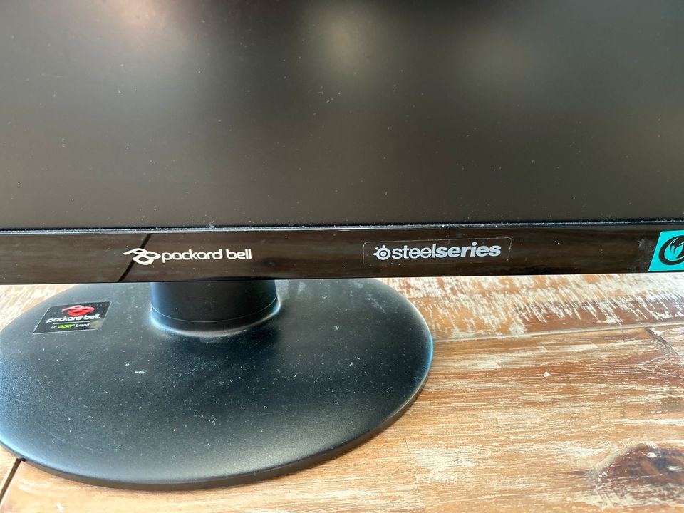 LCD Monitor von Packard Bell in Markkleeberg