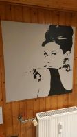 ⁷Bild Audrey Hepburn Baden-Württemberg - Steinmauern Vorschau