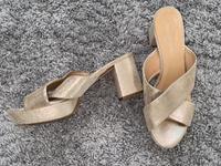 Phillip Hardy Leder Absatzschuhe gold 38 39 weiches Leder Hessen - Seligenstadt Vorschau
