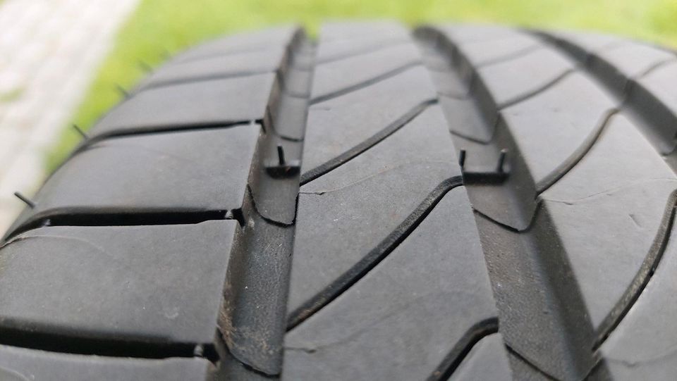 Michelin primacy 3 st 215/50r17 94V in Schwentinental