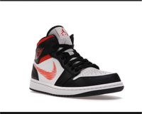 NIKE Air Jordan 1 Mid Bayern - Pocking Vorschau