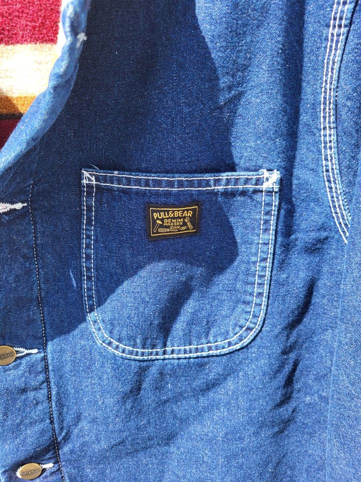 Pull&Bear** Tolle Jeansjacke in Blau** Größe L in Neunkirchen Siegerland