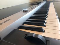 Yamaha CP1 Stagepiano Kult-Flaggschiff Digitalpiano Klavier Sachsen - Rackwitz Vorschau