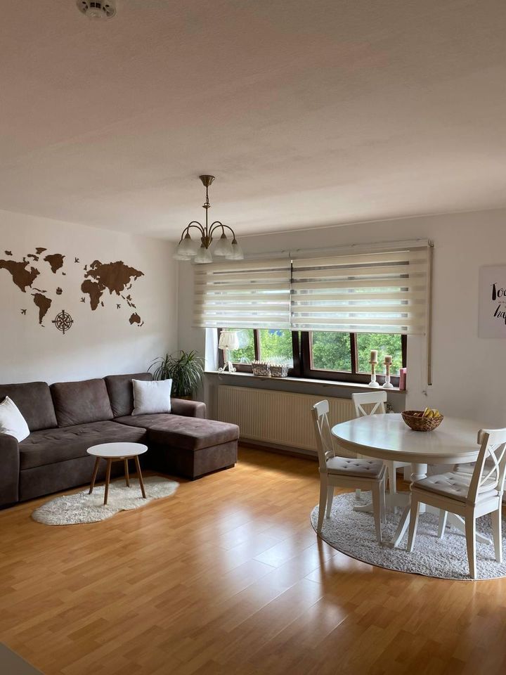 Helle 2-Zimmer Wohnung mit Balkon und EBK in Uninähe! in Regensburg