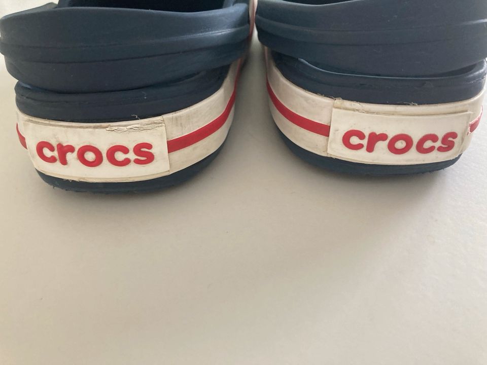 Crocs Crocband Clogs – Navy/Rot – Größe 27/28 (10) , blau in Zell unter Aichelberg