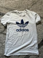 Adidas T-Shirt in weiß Hessen - Braunfels Vorschau