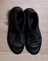 Neuwertige echte Gucci Damensneakers Textil schwarz Gr. 36 Duisburg - Rheinhausen Vorschau