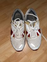 Puma Sneaker Gr. 43 Shasis IV Weiß Rot Gold Hessen - Lauterbach (Hessen) Vorschau