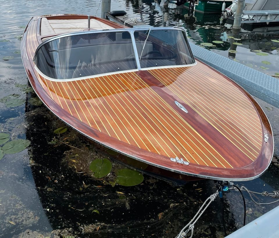 Tausch / Inz. Holzboot Mahagoni Oldtimer Wertanlage in Schönefeld