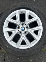 BMW Alufelgen 17 Zoll mit Winterreifen Bayern - Klingenberg am Main Vorschau