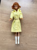 Barbie Regenmantel, 1960er Jahre , ohne Puppe. Harburg - Hamburg Neuenfelde Vorschau