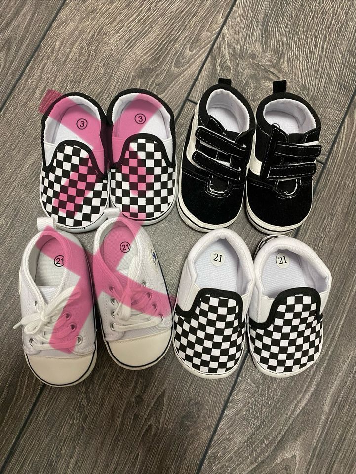 4 paar babyschuhe krabbelschuhe schwarz weiß 21 neu in Helmbrechts